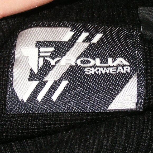 TYROLIA Skiwear Sweater, S/M, Black, Colorful Embroidery, Turtleneck Long sleeve - Picture 11 of 13